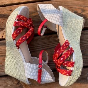 Lucky Brand Friendship Bracelet Wedges